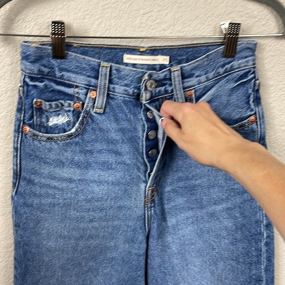 Levis Ribcage Straight Ankle Jeans Feeling Seen Medium Wash Distressed Busted 25 - Picture 4 of 15